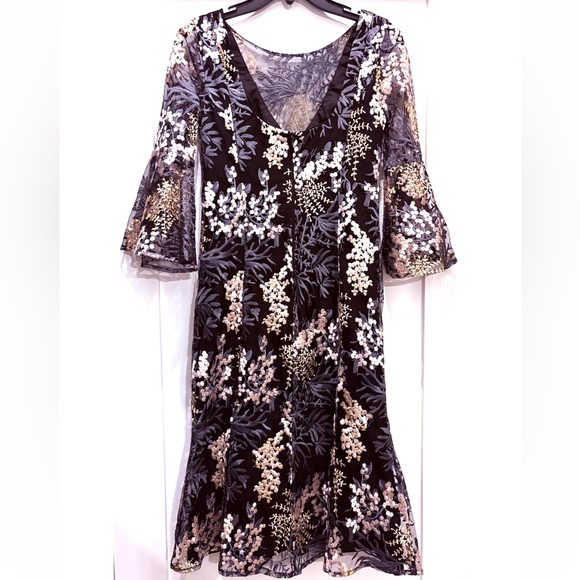 Badgley Mischka Black Multi Color Embroidered Net Overlay Cocktail Dress Size 2 - Picture 2 of 10